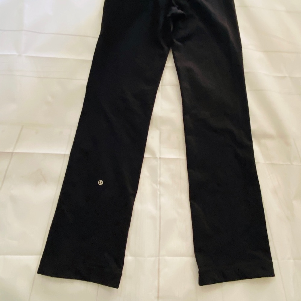 Lululemon Black Astro Flare Pant 4 Tall - Picture 9 of 12